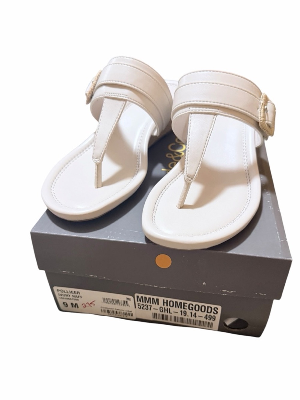 🌼💚 NIB Style & Co. Ivory Women's Thong Sandals